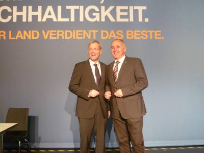 Der Spitzenkandidat der CDU-NRW, Norbert Röttgen, und Werner Lohn. - Der Spitzenkandidat der CDU-NRW, Norbert Röttgen, und Werner Lohn.