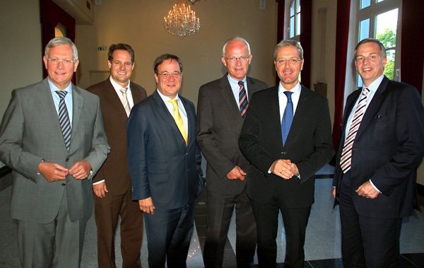 cdu kreis soest cdu regionalkonferenz mit armin laschet und norbert rottgen