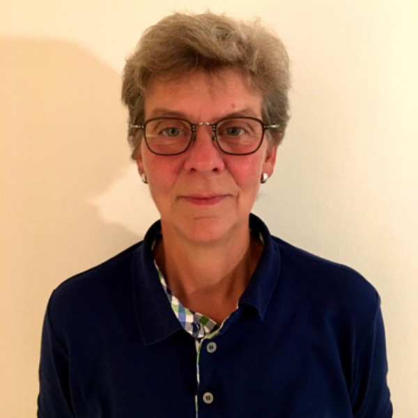  Anne Heite